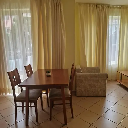 M-amadeus Apartment Sunny Beach
